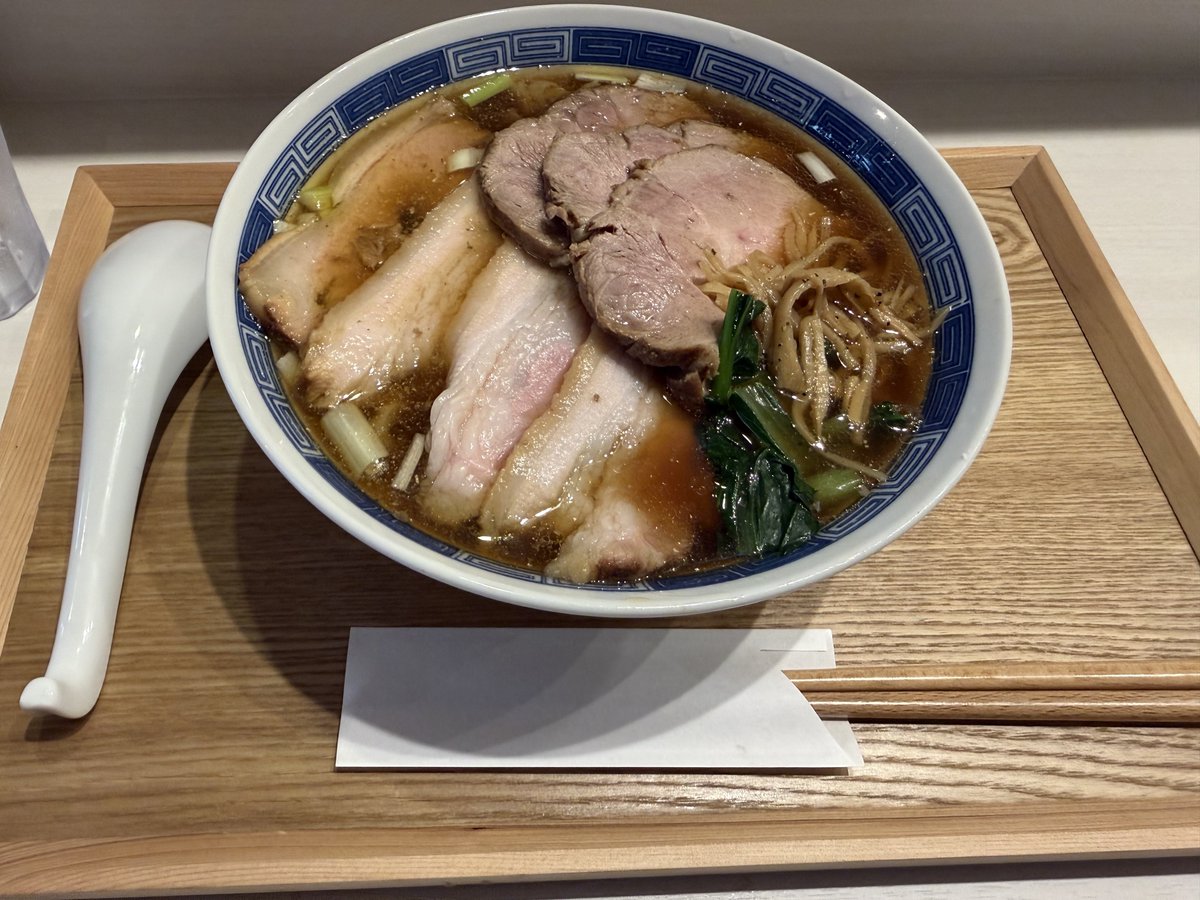 hinyan_ffeb's tweet photo. 地元に新しく出来たラーメン屋美味しかった https://t.co/LluUc660Hj