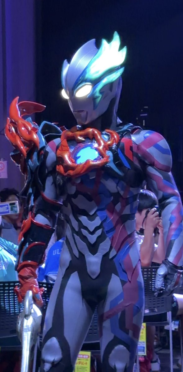 Kathack0809's tweet photo. #シュワッチメモリーズ 
#ウルトラヒーローズEXPO
別のところに移動だったのですが、少しだけ大阪に寄る時間ができたので、滑り込みで初うめサマ行ってきました！
バトルステージがすごく刺さる内容で、行って良かったと心から思いました！
お盆休みの素晴らしい締めくくりになりました！ https://t.co/CJUH65bTZN