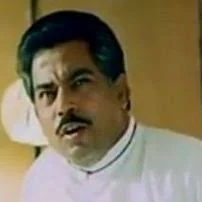 SadaaShree's tweet photo. Mallikarjuna Rao was one really good actor, whom we lost too soon. He had that effortlessness in his acting, getting into any character with ease, plus his voice. He was of course famous for his iconic role of Battala Satthi, Rajendra Prasad's sidekick in Ladies Tailor.

Hailing from Kasimkota near Anakapalle, he began his career in 1973, however it was Vamsy movies that really got him recognition. Before Ladies Tailor, in fact he had another memorable character of Puli Raju in Anveshana, where he keeps bragging about how he used to hunt tigers, when in reality he is a coward.

It was Battala Satti in Ladies Tailor though that would make him really famous. As Rajendra Prasad's sidekick, his one liners and expressions, ensured he would be one iconic character. Again in Sri Kanaka Mahalakshmi Recording Dance Troupe he came up with another memorable performance, as Tanikella Bharani's friend, especially his one liner "Friendship koddhi cheputunna".

Another memorable role was in April 1 Vidudala, as the womanizer Chinna Rao, who inspite of having 2 wives, has a roving eye on Jayalalitha. The scenes between him and Rajendra Prasad were downright hilarious.

He had equally memorable roles in EVV Satyanarayana movies, my favorite being Hello Brother, as Constable Chitti, who constantly keeps trolling Kota. The scenes between him and Kota were the movie's highlights.

Post 2000, one really memorable role of his would be the astrologer Jagadamba Choudhary in Venky. Be it villian, comedian, supporting actor, he would perform any role equally well, leaving his mark on it.

Off screen too an equally great man, helping whoever was in need, he also served as General Secretary of MAA. He was the one who introduced LB Sriram to Vamsy, and the former had a succesful career after that. He had that very amiable, friendly nature which made you feel at ease.

Great actor, wonderful human being, sadly died at a rather young age, when he had a lot more to offer.