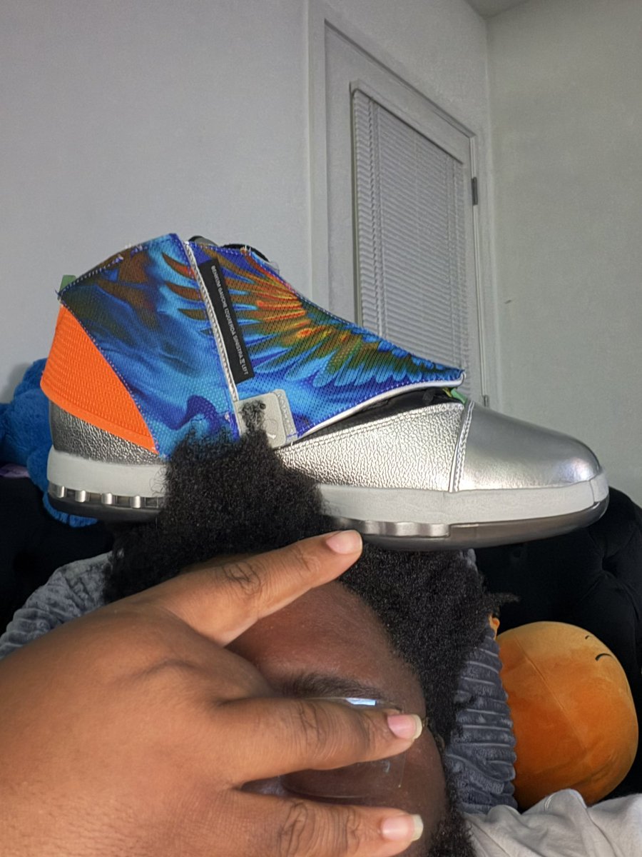 offWhiteDex's tweet photo. Air Jordan 16s my favorite number of course I wasn’t gonna miss these .. https://t.co/qcMSBE3xwQ