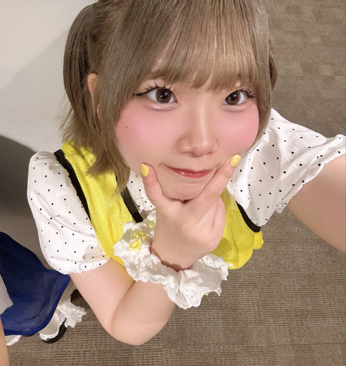 futaba25voice's tweet photo. リクレシライブ昼公演終了！
これから夜公演頑張ります💪🏻✨️

黄色担当なのでサイリウムカラーをイエローにチェンジしてくれると飛んで喜びます💛💛

 #リクレシ研修生 https://t.co/xohm0n7up3