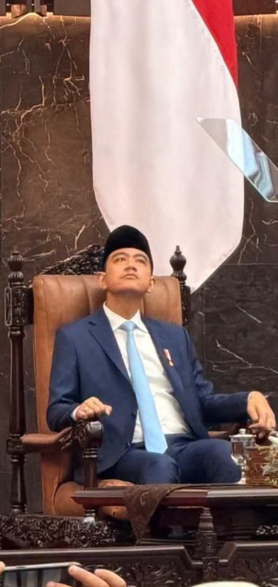 Opiniku18's tweet photo. @dennyindrayana Hampa https://t.co/gHQoiZ1F2n