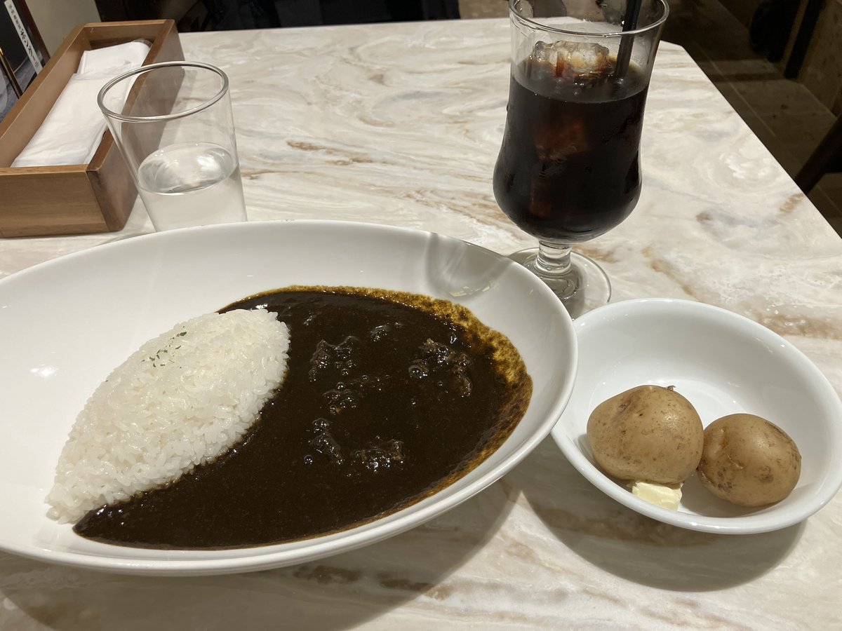 accountsubcon's tweet photo. 横浜のカレー美味かった https://t.co/QpHgRdFpCq