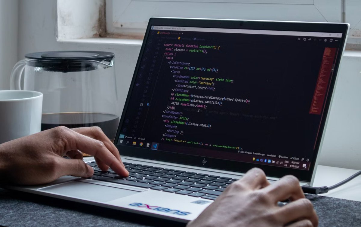 EmieTerry91758's tweet photo. Level up your coding skills with 15 mins of daily practice! Small steps = big tech wins. https://t.co/7IxPdF2qbH