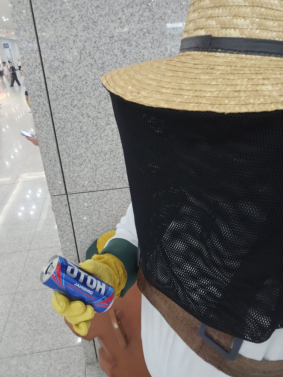 Rgi_Pandora's tweet photo. 이제 집으로 갑니다~
재밌었어요!😆
혹시 모르니까 핫식스 마시는중!! https://t.co/YMJDaacOh0