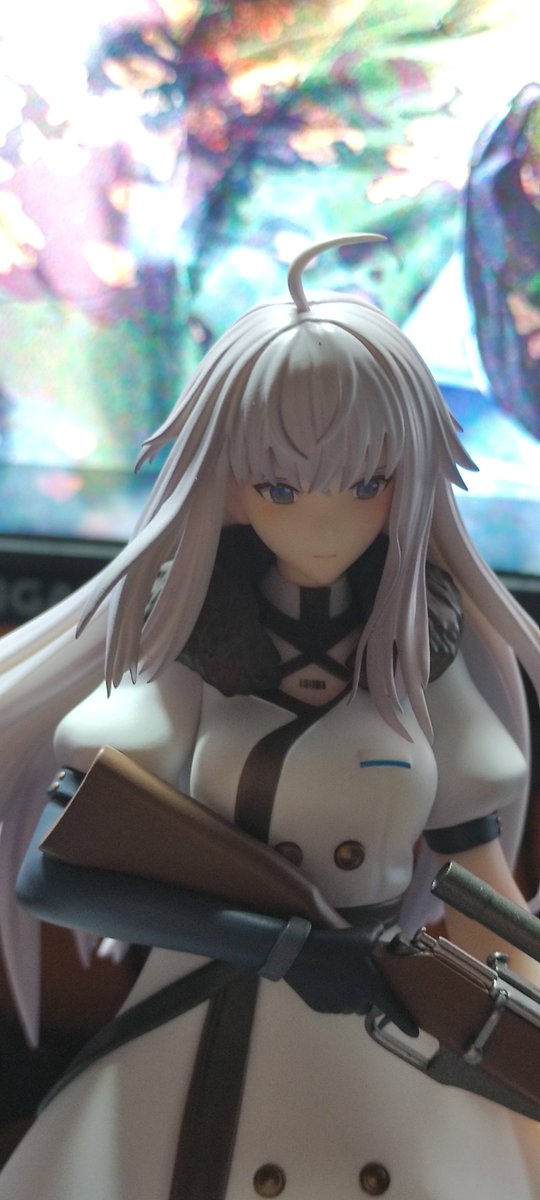 Hikekura's tweet photo. This past week hasn’t been particularly great, but hey, at least some new plastic finally arrived.
Jefuty has officially joined the collection. Fate successfully challenged.
#ReverseCollapse #Jefuty #CodeNameBakery https://t.co/yAEkJfJJoT