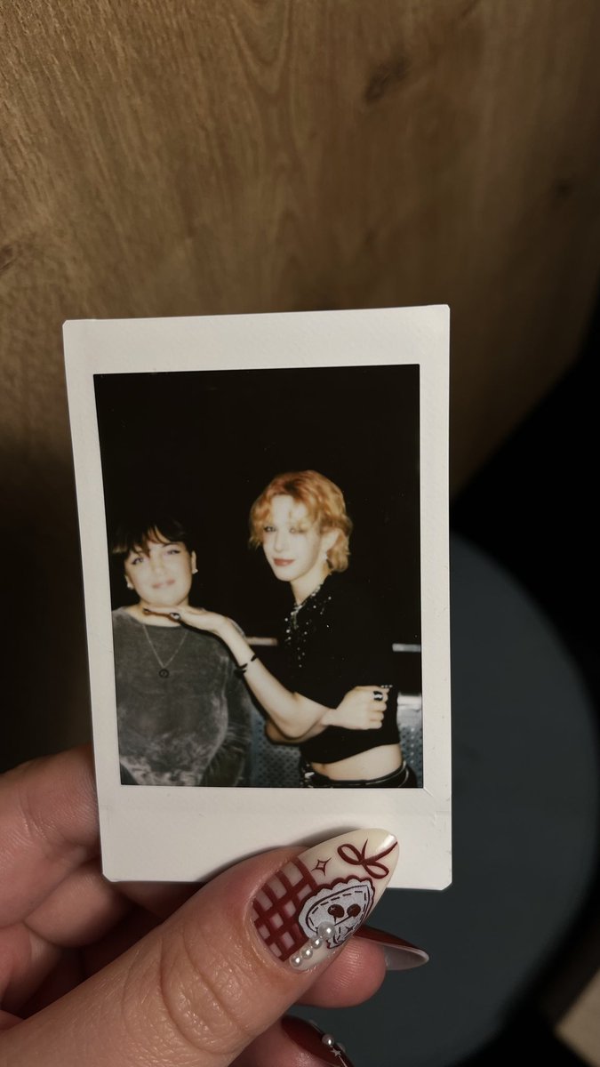 starberrymuti's tweet photo. my (current) fav moments🩷 I miss them so so much:/
#xlov #lykn #bloo https://t.co/d97ZAUSBss