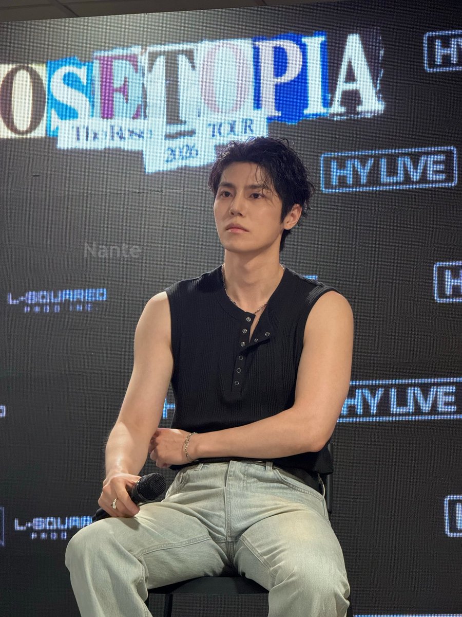 gvd0011's tweet photo. Listening carefully.
Saving energy for the show.

cr:nante_rich https://t.co/9n3U5IyaSR