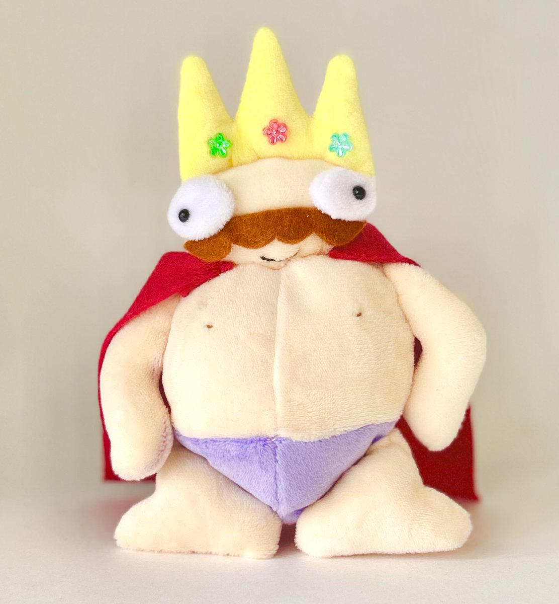 裸の王様のぬいぐるみ