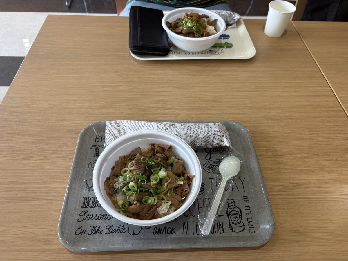 Zak1wo's tweet photo. 競艇飯美味い https://t.co/riHEX3qwwE