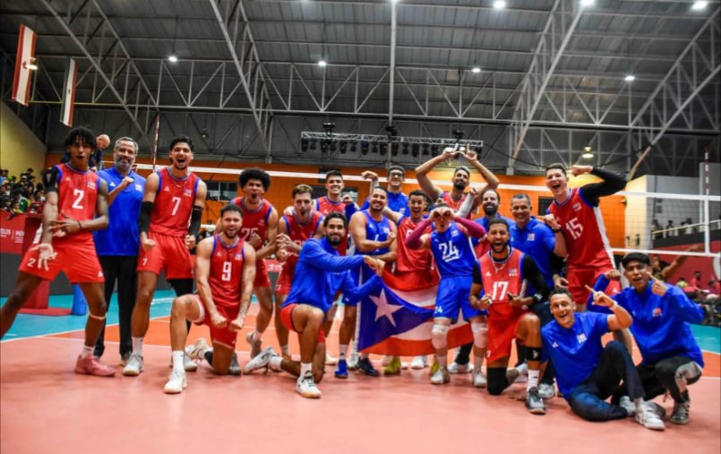 RCerame's tweet photo. Noche grande para el voleibol puertorriqueño!!! Los boricuas vencen a Canadá en cuatro sets.  
#PuertoRico está en la final de la Copa Panamericana de NORCECA, en torneo que se efectúa en Cuernavaca, México. https://t.co/G5OOO3VP57