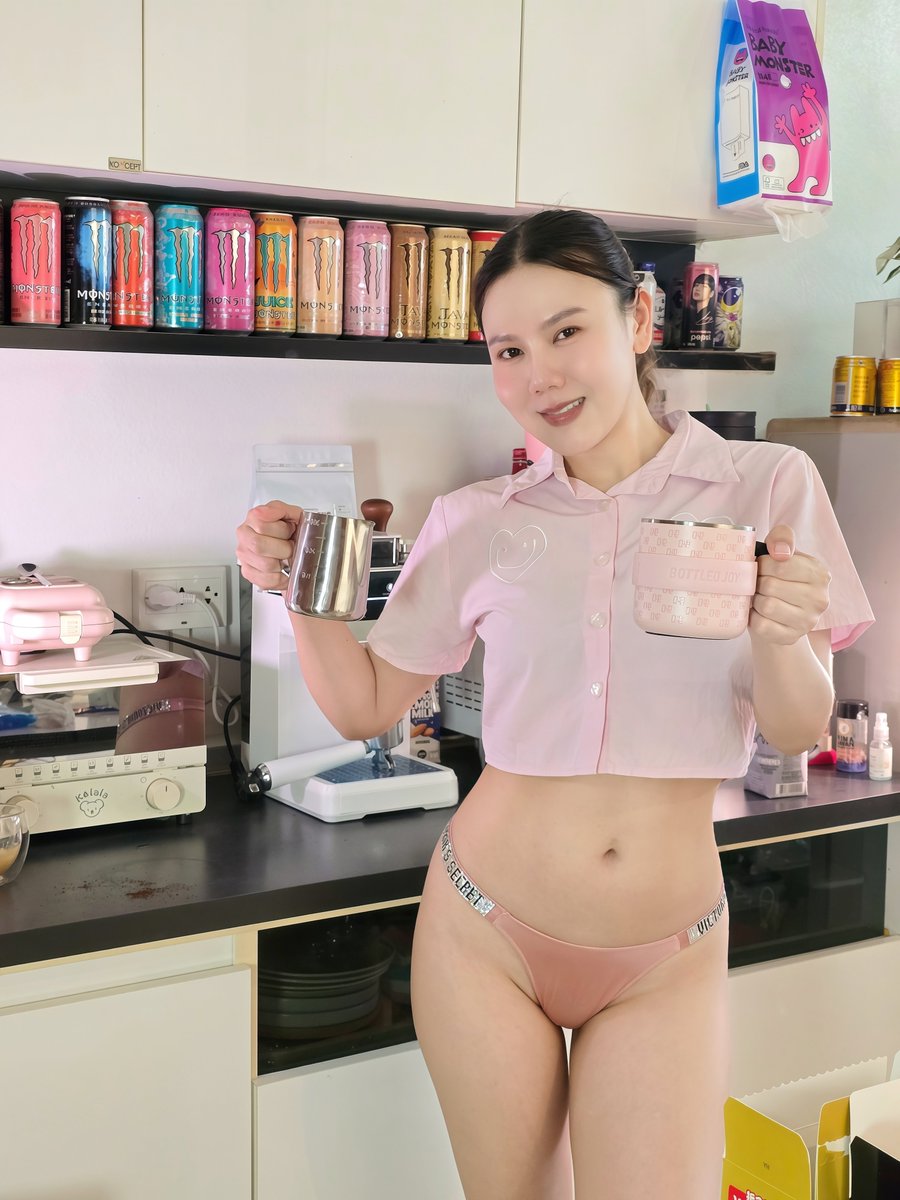 ChutieNoon's tweet photo. กินกาแฟมั้ยคะ☕️ https://t.co/bfy1Zl3maG