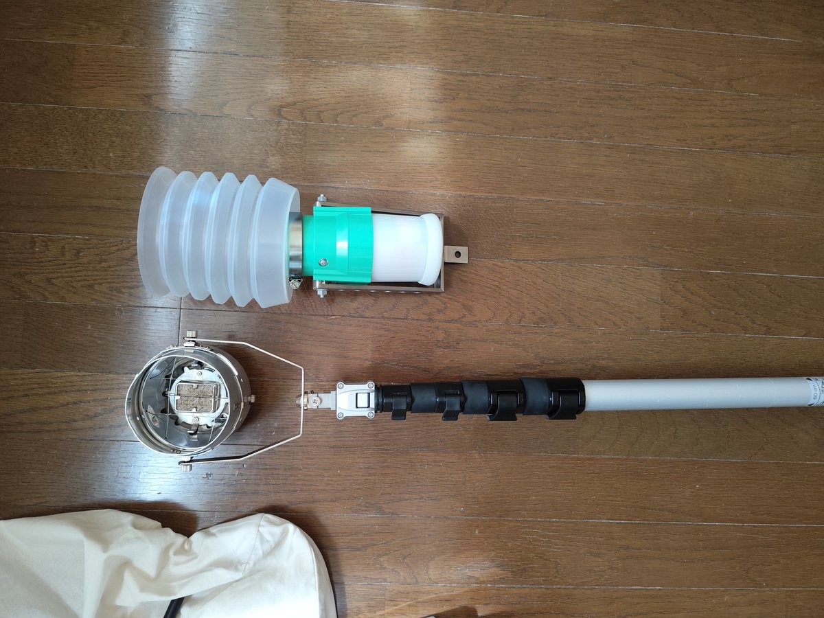 Jikahousuki's tweet photo. お��あちゃん家の消防設備点検を実施しました！
寝室に設置されていた煙感知器は、設置から10年以上経過+電池切れが起きたので交換しました！
 #消防設備
 #消防設備点検 https://t.co/FPPM4ShBK9