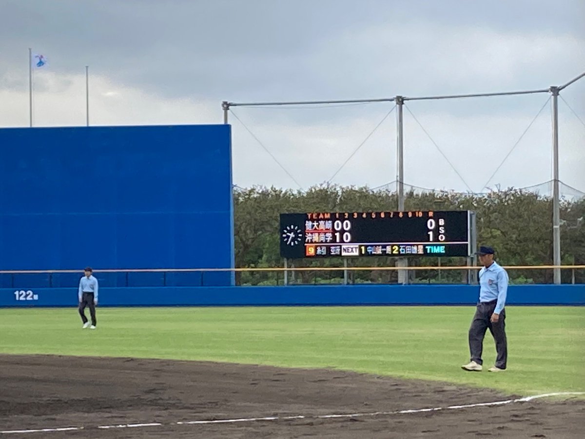 Y_J7788's tweet photo. 昨秋、沖縄尚学が勝利した有明・健大高崎が準々決勝で対戦⚾️

どんな試合になるのか楽しみです〜✨️ https://t.co/NuhYe2435q