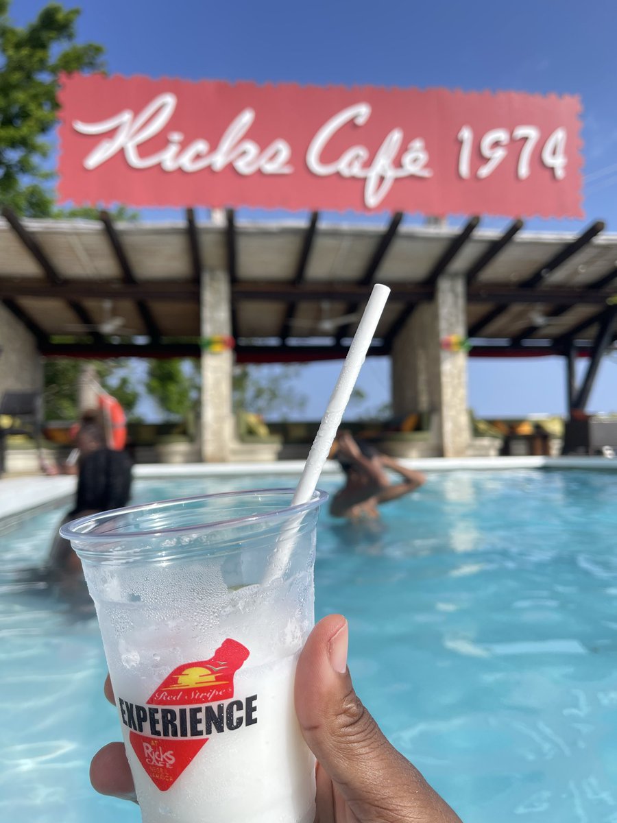 __basmah_b's tweet photo. I’m in Jamaica. Where are you? https://t.co/0MAxUR1Bg9