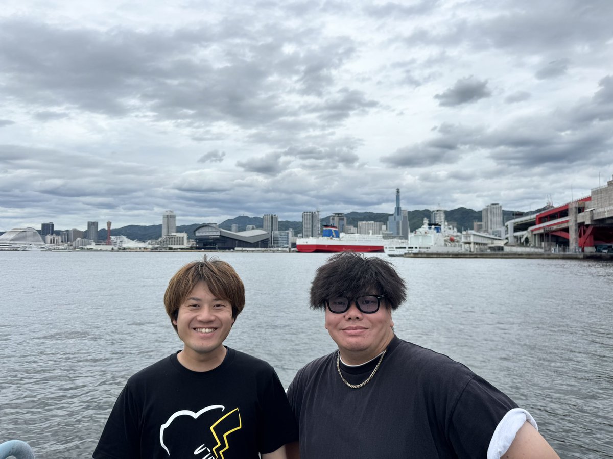 AKUSERA48's tweet photo. あのころの会場 https://t.co/ESxdpYYISL