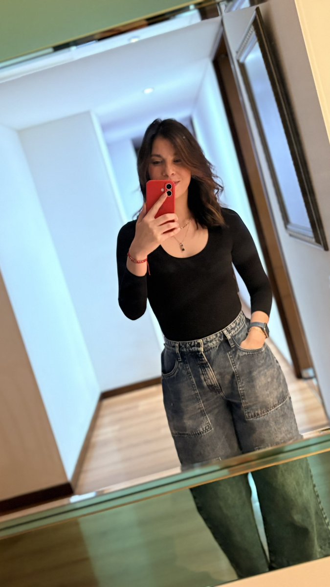 JuliFernandzb's tweet photo. Are you ready? Yeah!! https://t.co/q0alrrqjjO