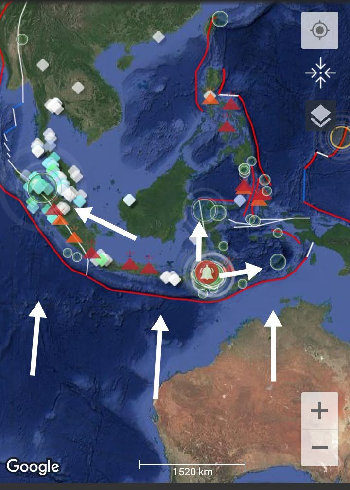 DambaanA's tweet photo. Memantau situasi di Indonesia, Filipina, Jepang, dan wilayah Oseania

Tampaknya tekanan seismik di sepanjang batas Lempeng Australia dan Lempeng Pasifik mulai meningkat; terjadi penumpukan tekanan di sepanjang Lempeng Sunda.

Seperti yang sudah saya katakan, tekanan seismik pada https://t.co/qJhD1rEnaT