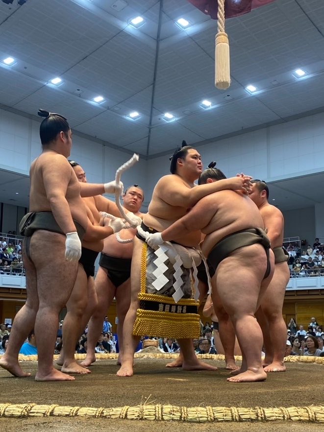 sumokyokai's tweet photo. ＜夏巡業 #弘前場所 ＞
綱締実演 大の里

#sumo #相撲 https://t.co/wmaynMe4QQ