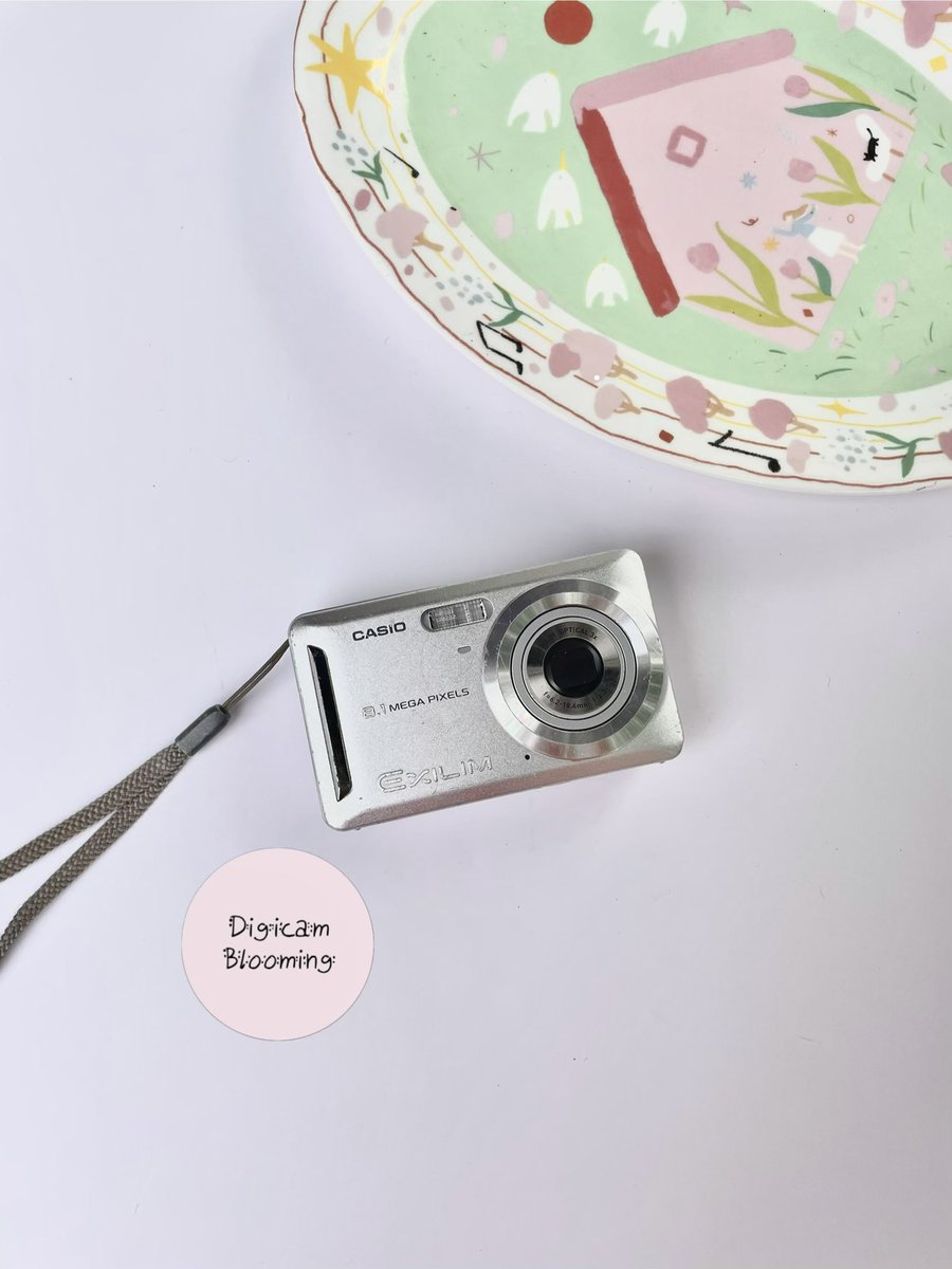 digicamblooming's tweet photo. 📌1 แถม 1 แถมตัวในเมนชั่นฟรี 🍥🎀👋🏻 Casio exilim Z9 𐙚 ˚

รุ่นยอดฮิตพสเกา,ญี่ปุ่น 🌟 skin tone สวยจึ้ง!!  ไม่ติดเหลือง โทนผิวละมุน ฉ่ำๆ สไตล์ casio งานผิวชมพูน่ารัก
 
Price : 2390.- ส่งฟรี ✧˖

ꕥ การทำงานเต็มระบบ ไม่มีตำหนิ บอดี้มีริ้วรอย
ꕥ สิ่งที่ได้รับ: กล้อง,battery,สายคล้อง https://t.co/WdIQGcqGCE
