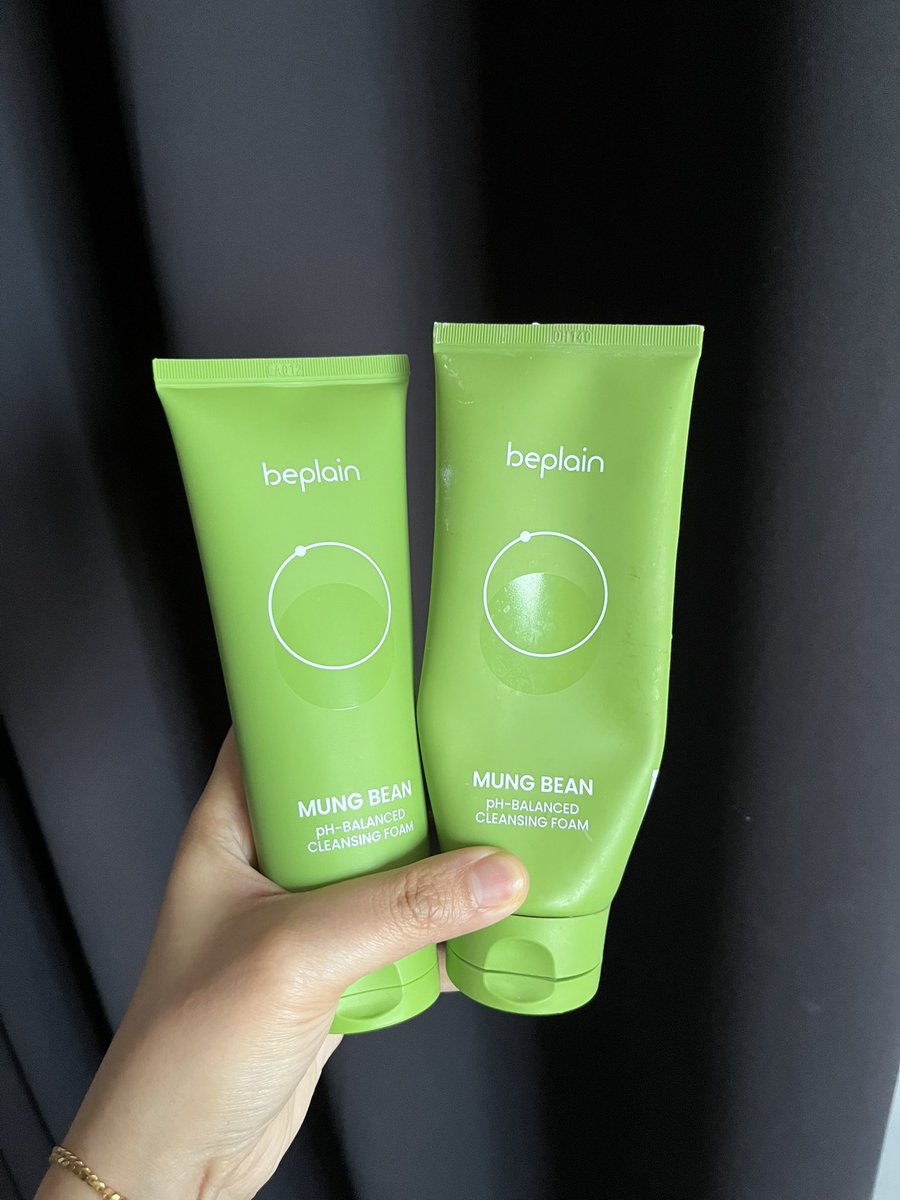 ayuaqilahj's tweet photo. Simple routine:

Cleanser: 
https://t.co/EXFUoFjH4r

Toner: 
https://t.co/0lnKdSLXV5

Ampoule: 
https://t.co/NZy9rrdL7X

Moisturiser: 
https://t.co/En7ToFgVBP https://t.co/6Y9qMH0FST