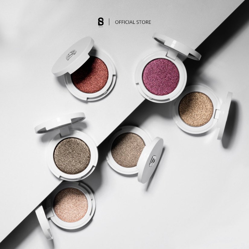 FSN989's tweet photo. Eyeshadow sekelas punya Buttonscarves lg terjun payung harganya 🪂🪂. Jadi cuma 20ribuan😳😳😱😱. Buruan, keburu balik normal lagi harganya💃🏻💃🏻￼

✨ https://t.co/3INClXKP0w https://t.co/76fVq4OamH