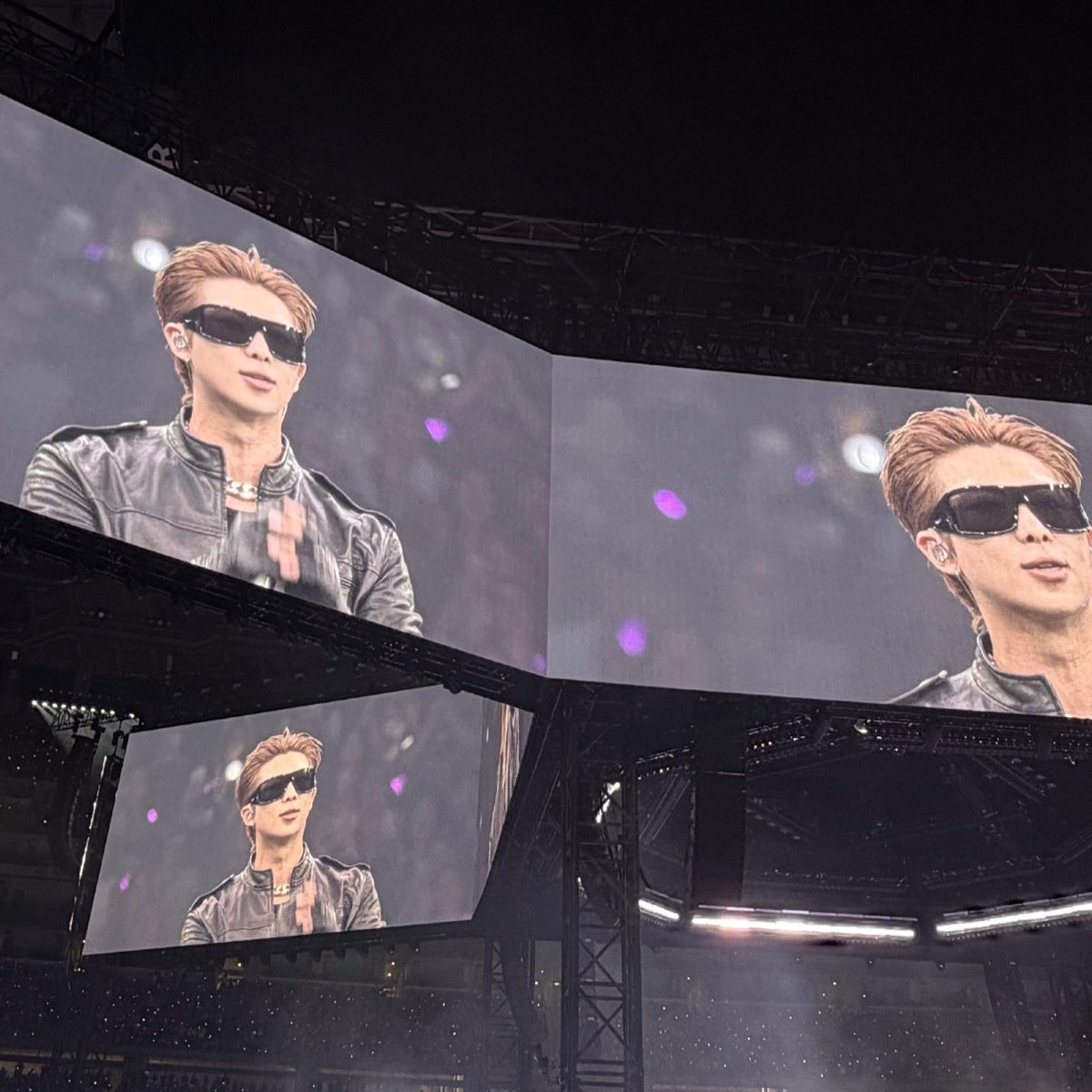 RM91227's tweet photo. 존멋 https://t.co/LHGmDqKKwi