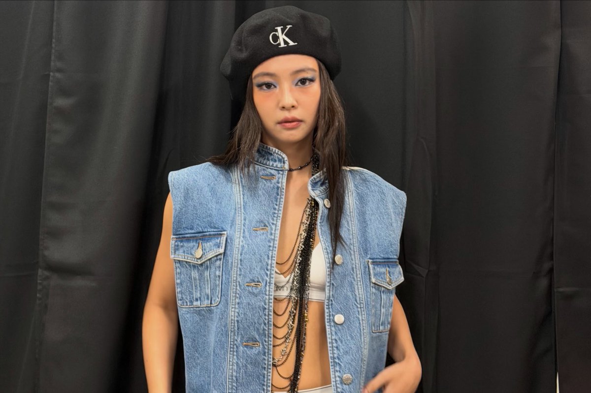 JennieDCGallery's tweet photo. 260816 #JENNIE IG Update

Summersonic Tokyo wearing custom @calvinklein look 💙 https://t.co/akGOS4ZT4d