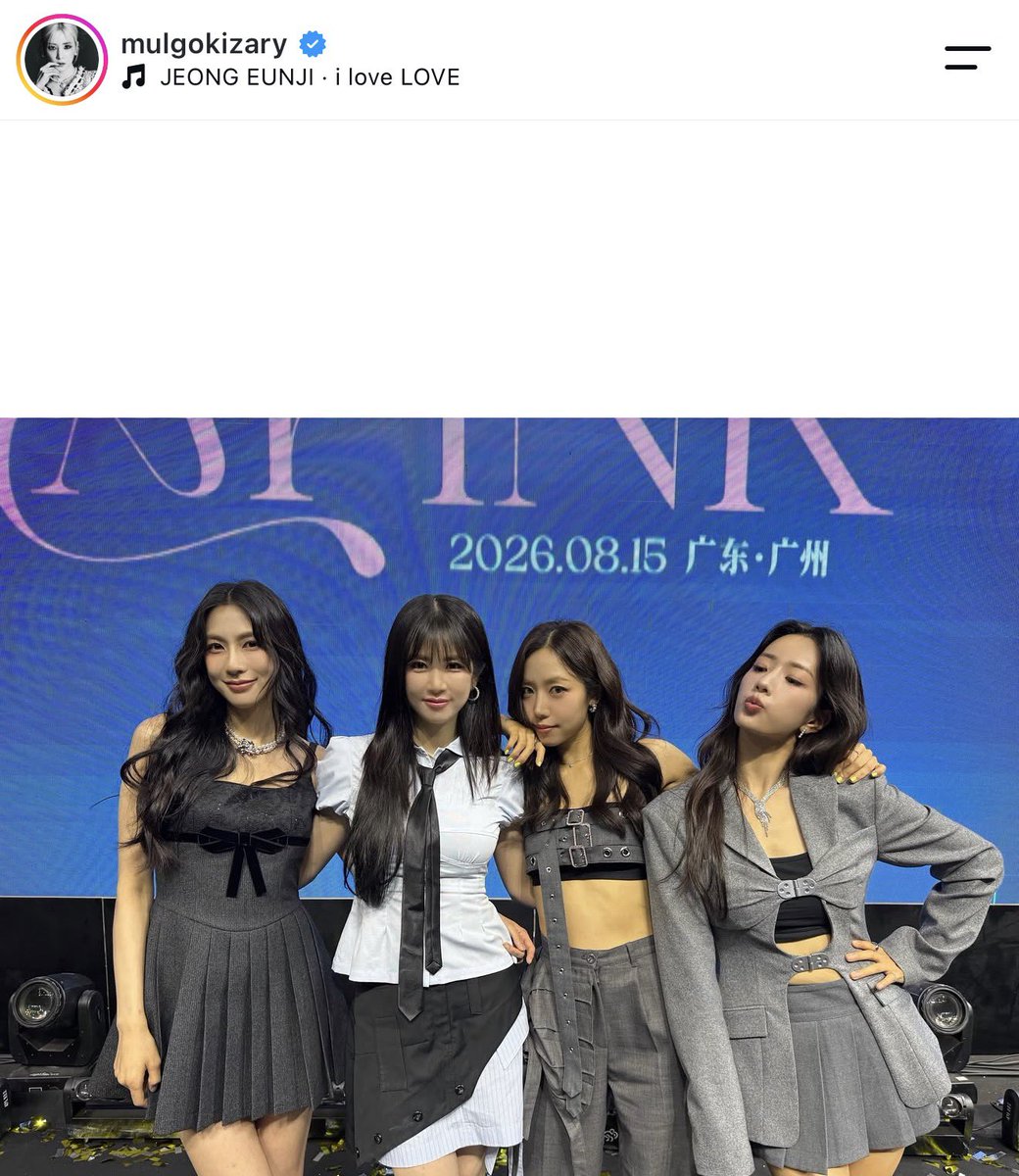 APlNKAI's tweet photo. 4 in person but 5 at heart.. leader using eunji’s song for her fanmeet post 🥹 https://t.co/aHS4mOrfjC