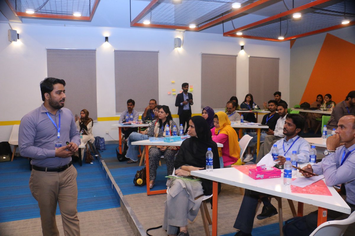 PakUSAlumni's tweet photo. Around 30 educators in Hyderabad gained hands-on experience with AI tools, prompt engineering, and responsible technology use through a PUAN Connect Grant led by Munesh Kumar, our OPEN Virtual Program 2024 alumnus.
More: https://t.co/6YL5P44Hvk
#PUAN #PUANConnect https://t.co/SQd7JTyPgj