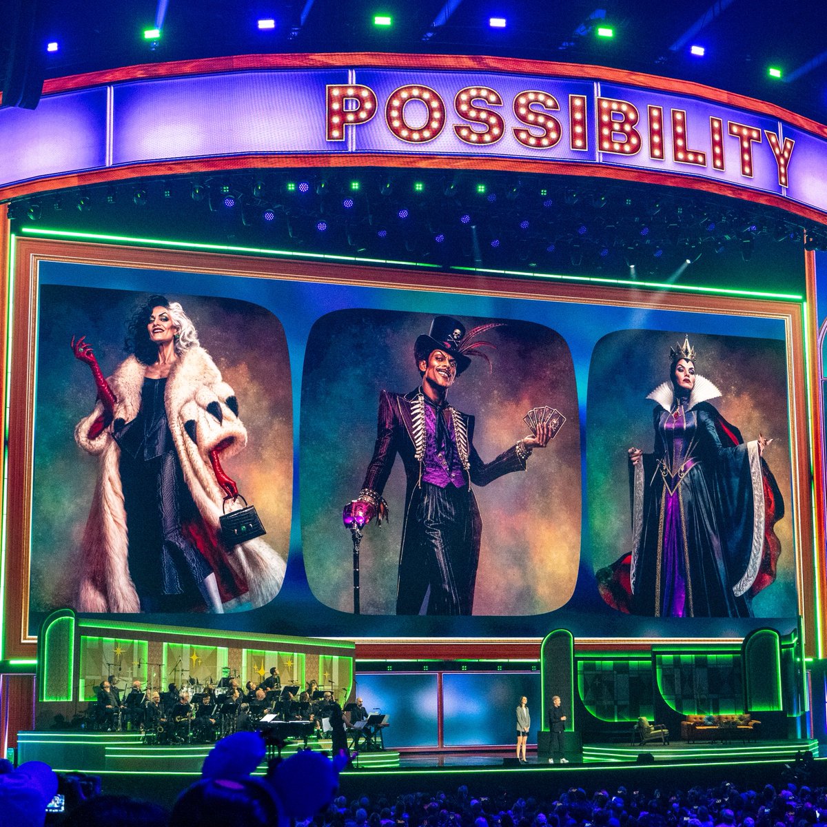 MezzoMikiD's tweet photo. #D23 2026 "Horizons: Disney Experiences
ランド名は「Villains Land」に決定！
ウォルト・ディズニー・ワールド マジックキングダム
邪悪な願いで壊れた井戸が森に毒の魔法を広げ、クルエラや女王たちが集まります。
規模はスター・ウォーズ:ギャラクシーズ・エッジ級です☆ https://t.co/Qy9xF7U9zK