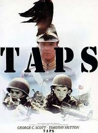 merlinpapin3's tweet photo. On souhaite un Bon Anniversaire à #TimothyHutton qui a 66 ans Voici mon TOP10 de ses films (Ordre)
Taps
Des Gens comme les Autres
Contre-Enquête
Fenêtre Secrête
Turk 182
Beautiful Boy
The Ghost Writer
Le Déshonneur d'Elizabeth Campbell
Le Jeu du Faucon
French Kis
@FredOL69007
❤️si vous aimez