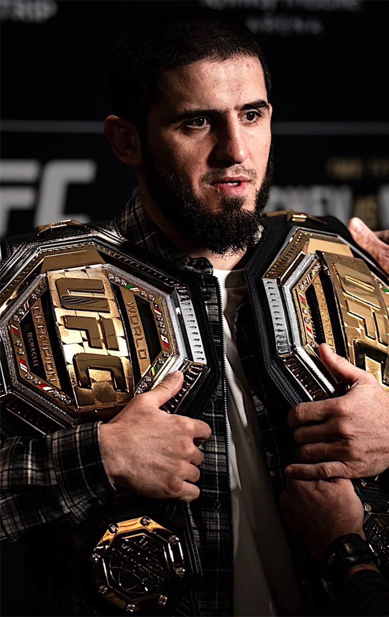 Parasite_Fun's tweet photo. The Fucking P4P (THE GOAT) ❤️❤️❤️❤️❤️❤️ https://t.co/qm3DH3xzj6