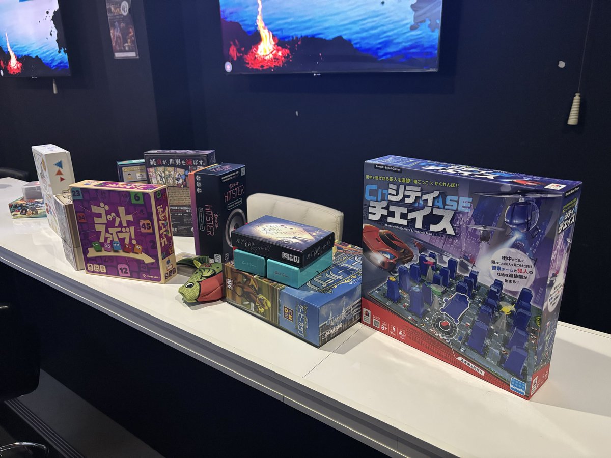 yu_jin2020's tweet photo. 出勤してます！
本日ゲームの日🎮
楽しそうなゲームがたくさんあって早くやりたいw
一緒にゲームしてくれる人大募集！！！
みんな渋谷ジャバウォックに集まれ〜〜〜！！！✨️

@jab_shibu_sub

掲示板→ https://t.co/8ZOXrG2kDq https://t.co/QmfV4GUlaH