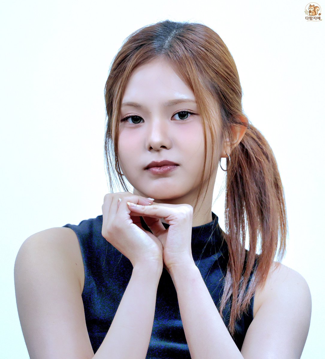 KIIRASJiYe's tweet photo. #키라스 #KIIRAS 
#링링 #Lingling 
키라스 링링
260815 토
팬싸인회 https://t.co/0rdnjyR44f