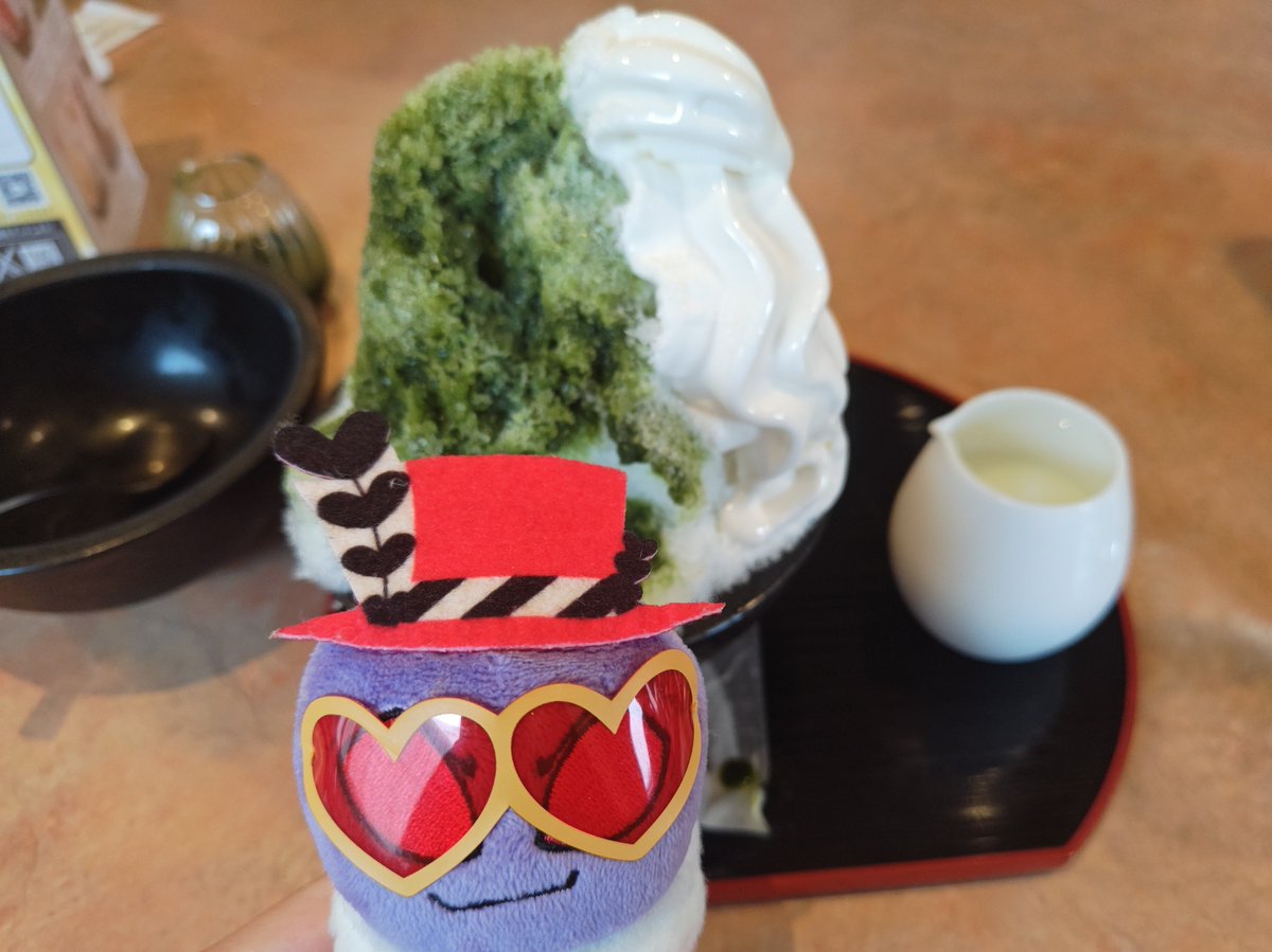 las9las's tweet photo. 爆弾ハンバーグと狭山茶かき氷 https://t.co/pC9BIxTEZx