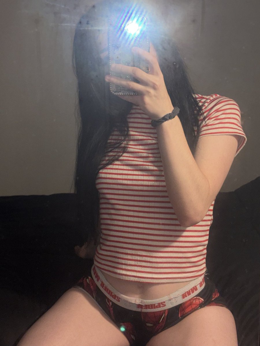 ghost_u420's tweet photo. just a little moment of feeling cute 🤍✨ https://t.co/IX1ChfhSa0