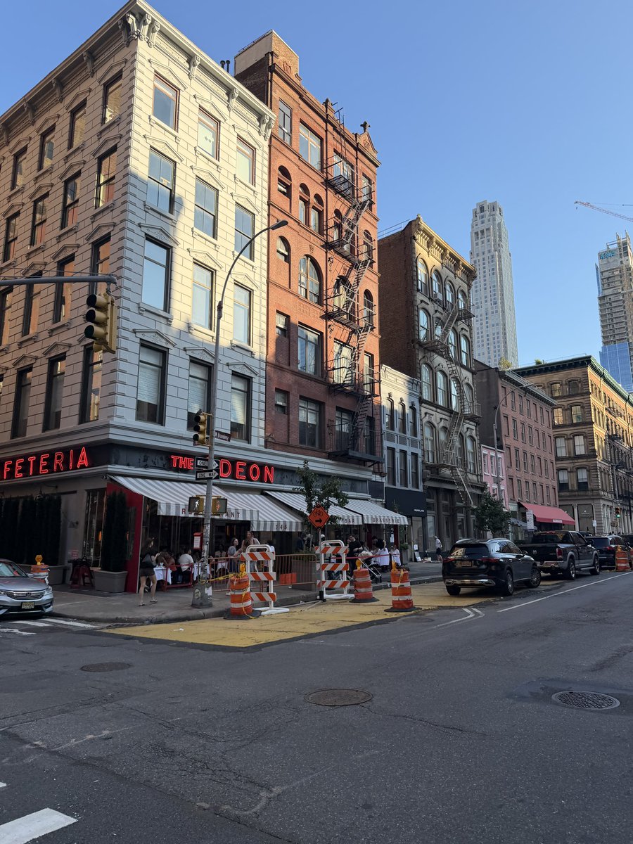 egetutunj's tweet photo. NYC https://t.co/K7Ou3RNaYA