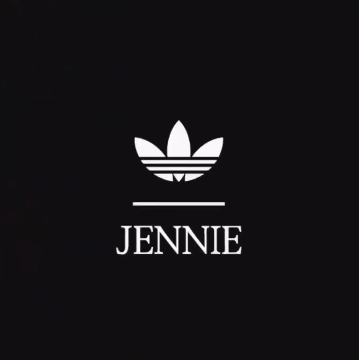 NEWSJENNlE's tweet photo. 📸 260816 Preview of #JENNIE x Adidas’ first collection, to be released September 1st.

#AdidasOriginalsByJENNIE https://t.co/0CsUHWbj9z
