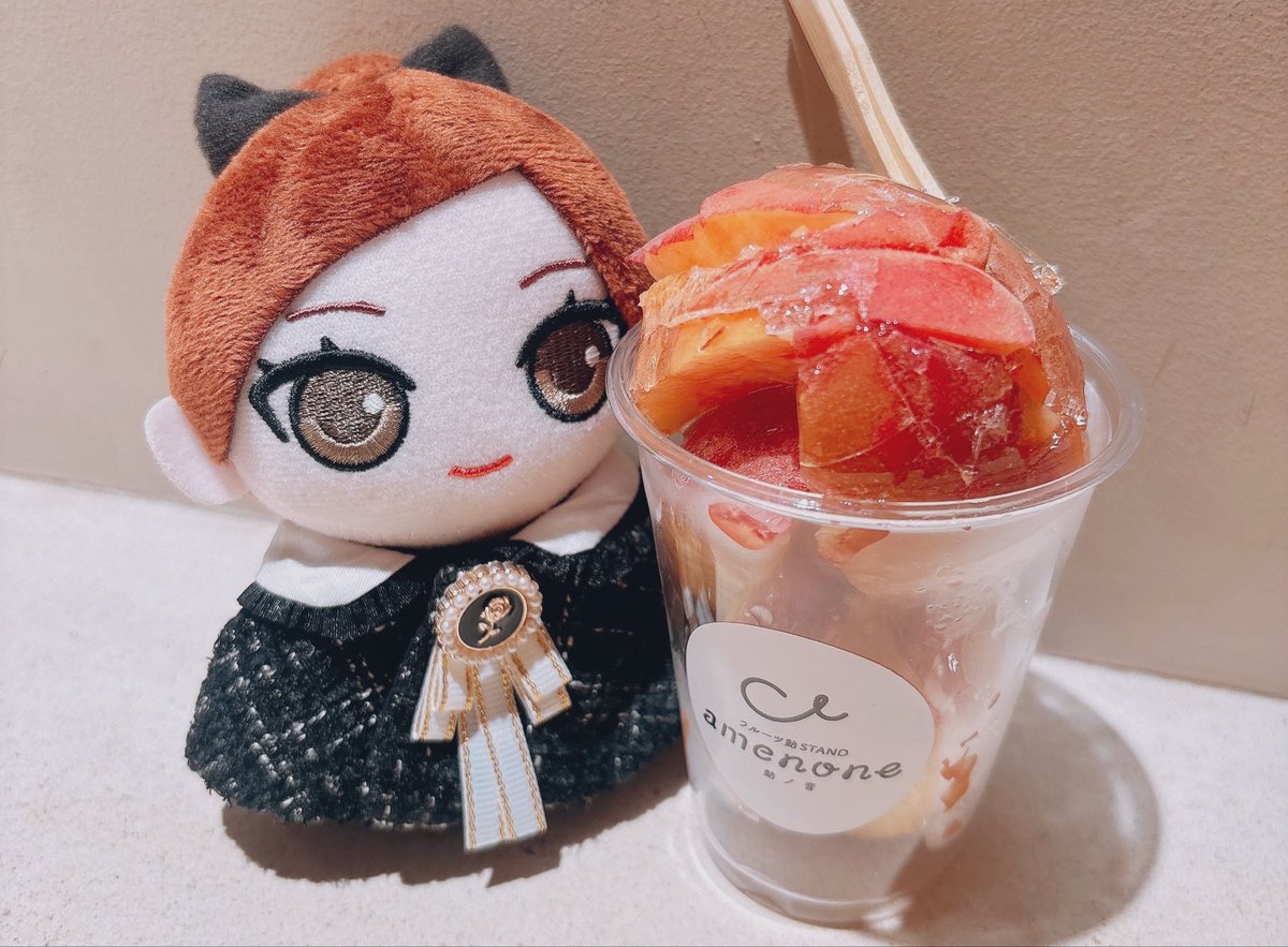 _y_pc's tweet photo. ひなちゃん、桃飴だよ https://t.co/QHKqXPoWBH