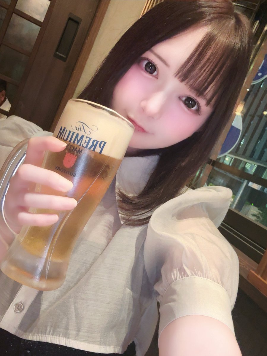 paris_honoka's tweet photo. 🍻 https://t.co/uMGthGPXeZ