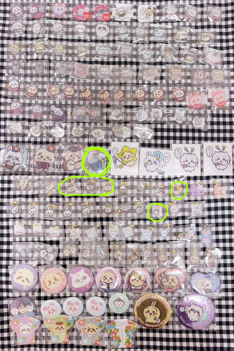 h6_x7's tweet photo. @M2GlR6_ 初めまして、検索より失礼いたします。
画像をお借りいたしまして、⭕️をつけさせていただいたものをお譲りいただきたいのですが可能でしょうか？
ご検討のほど、よろしくお願いいたします。💚 https://t.co/b0Aa4yrk6o