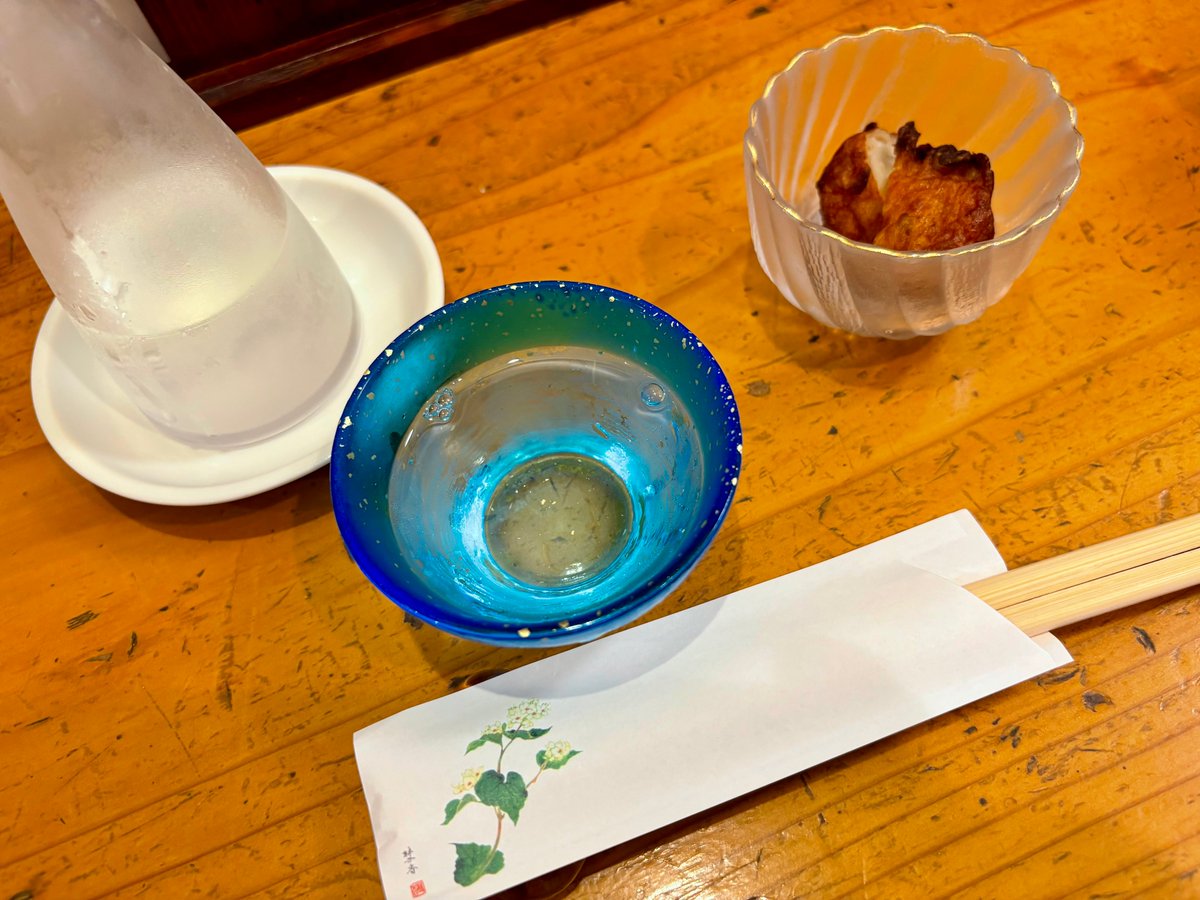 mizuki0ray's tweet photo. 今日で一週間超の非日常も終わりなので、蕎麦屋で昼飲み。 https://t.co/ON9mjwRgeE