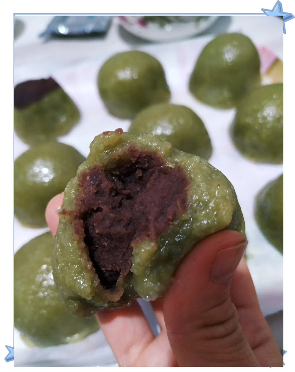Amit_Sanon's tweet photo. Just pulled a fresh batch of matcha mochi out of the steamer—chewy, green, and way too easy to eat all at once. Sunday snacking done right! https://t.co/bCQkFxzgfW