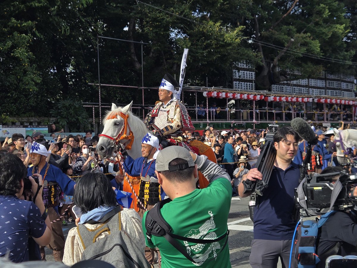 kein0207's tweet photo. 三嶋大社祭り二日目　頼朝公旗挙げ行列 https://t.co/PDUtw1YO25