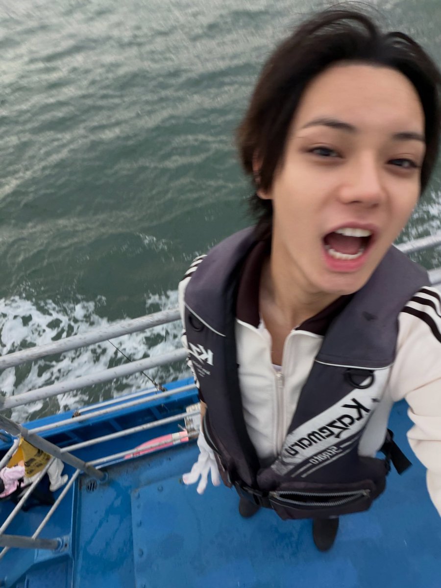 nooyyul's tweet photo. CINTAKU SAYANGKU MAKASIH BANGET UDAH SELALU UPDATE :( <33 https://t.co/GcNsXSpw2Q