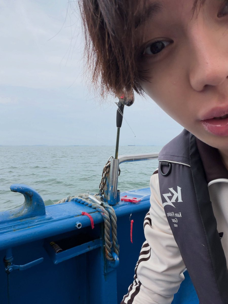nooyyul's tweet photo. CINTAKU SAYANGKU MAKASIH BANGET UDAH SELALU UPDATE :( <33 https://t.co/GcNsXSpw2Q