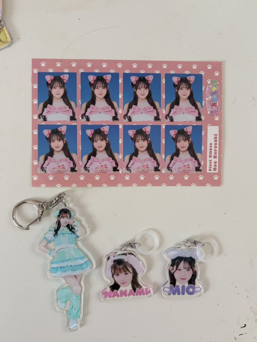 hinyan_03's tweet photo. Pixel Ribbon グッズ 交換

譲 : 画像（❤️💜🩷💚）

求 : 橘陽菜 💛

本日大阪公演にて手渡し>郵送でのお取引希望です。
#ぴくりぼ #ぴくりぼ交換 #PixelRibbon交換 https://t.co/MfwqAfdMEN