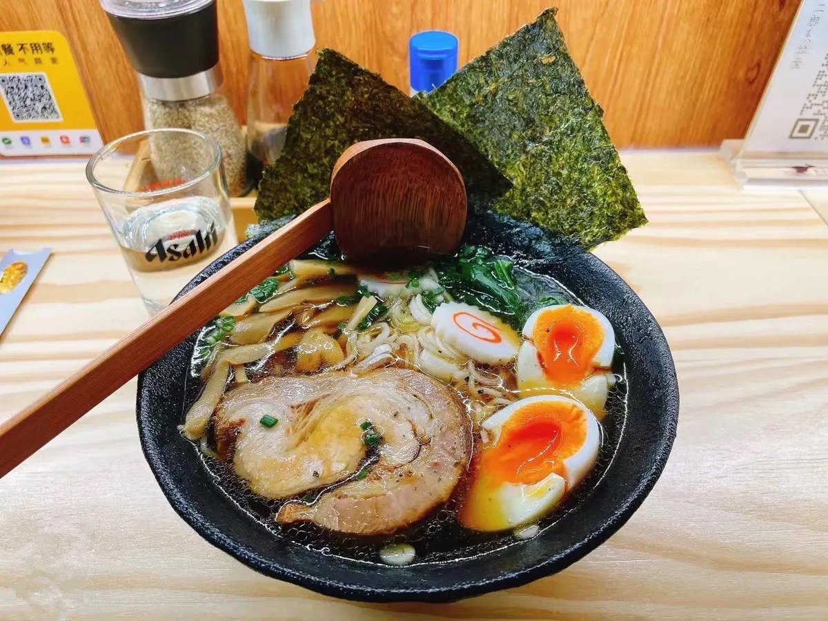 Bennyahn3's tweet photo. Craving a cozy night in Try my homemade Japanese miso butter ramen—rich umami, tender noodles, and a hint of garlic that’ll transport you straight to Tokyo’s tiny street stalls! https://t.co/MjPE2GcVmm