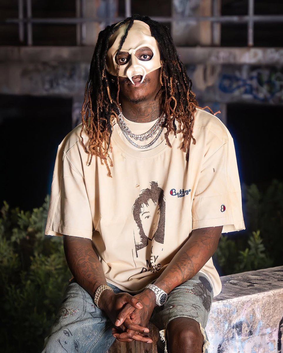 hiphop_communit's tweet photo. Young Thug turns 35 years old today, Happy Birthday 🎉 https://t.co/kjyIrK0fg2